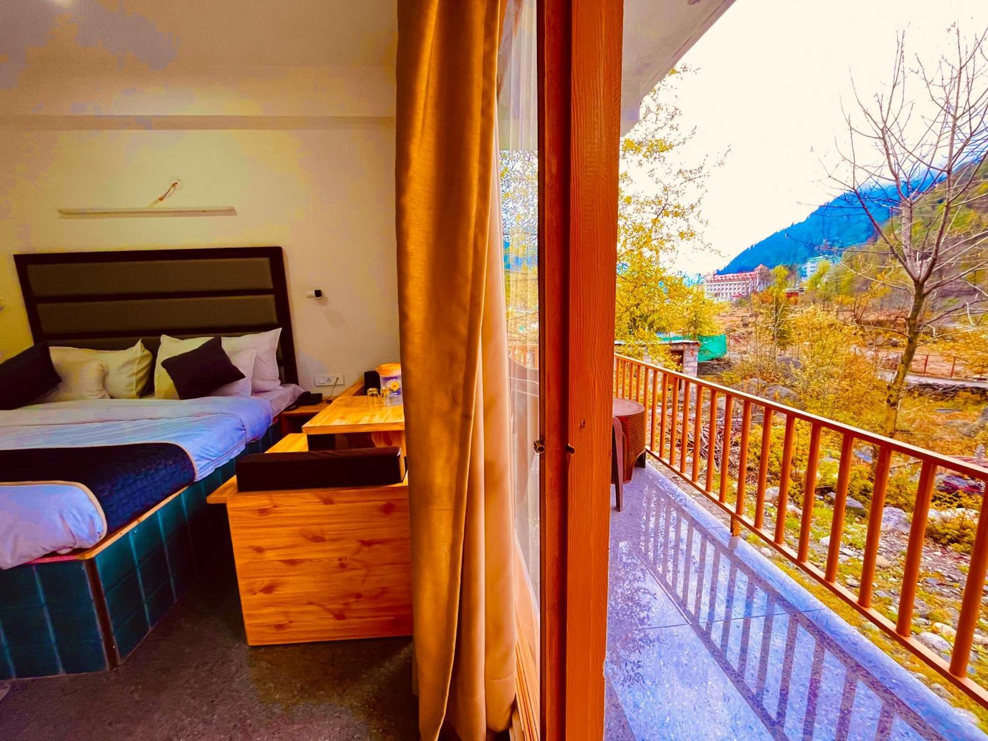 Himalayan Hill Queen Resort, Manali M98160-43400 Buitenkant foto